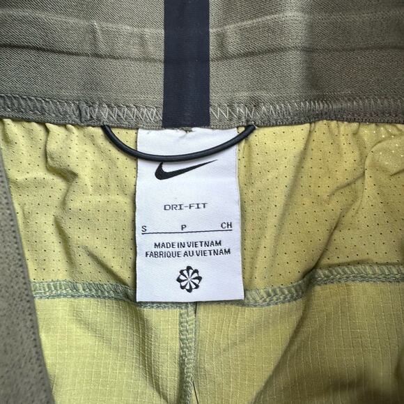 Nike Dri-Fit Training Shorts Mens Size Medium Green Black Camo FZ0740-386 - Picture 6 of 12